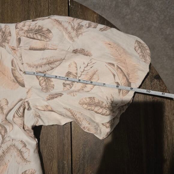 Elan Beige Feather Print Bubble Sleeve Romper Sz XS - Picture 6 of 11
